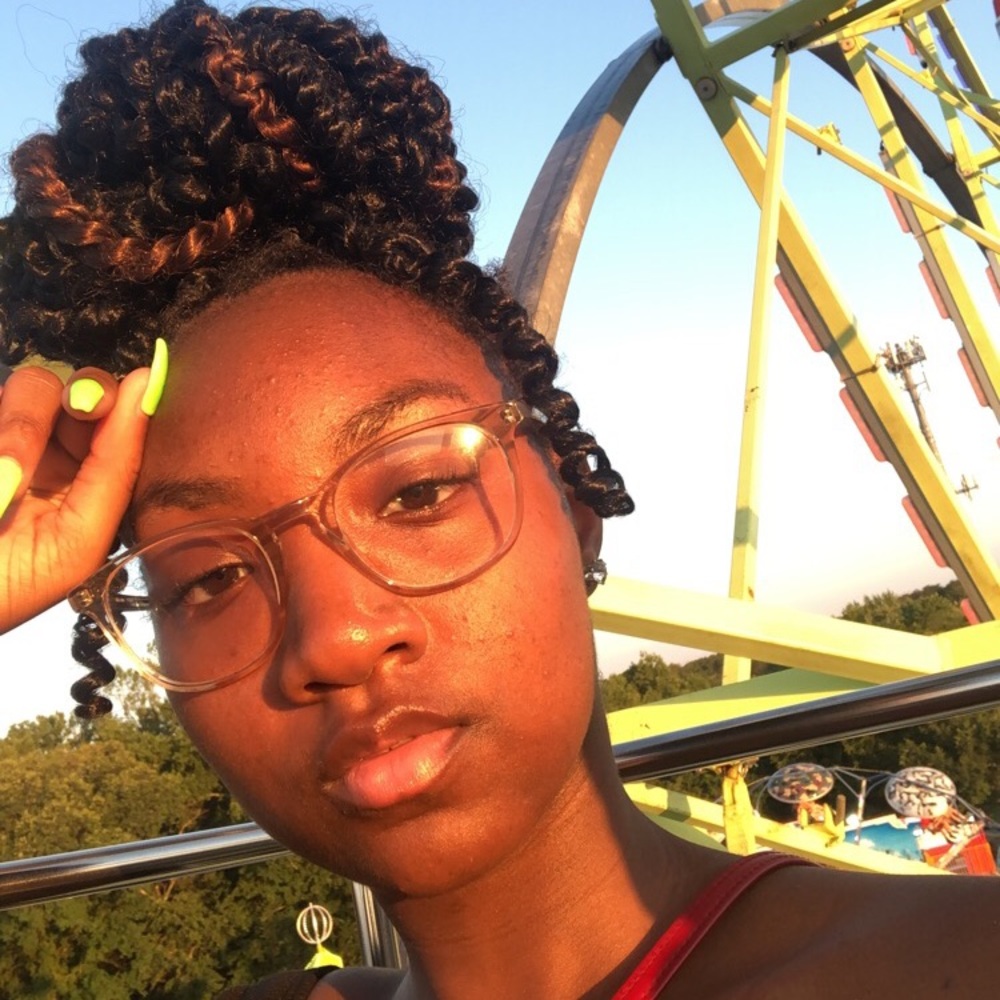 Meet your Posher, Sasha